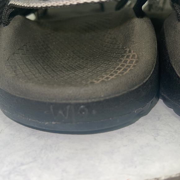 CHACO - Picture 2 of 7